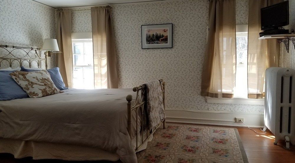 Windflower Inn Great Barrington Exterior foto
