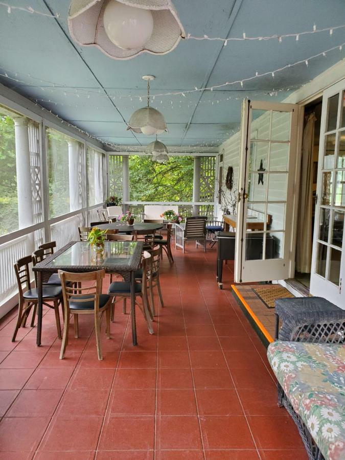 Windflower Inn Great Barrington Exterior foto
